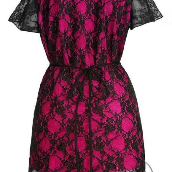 Dare to Wear 4X Fuchsia Sweetheart Lace Overlay Top - Picture 4 of 12